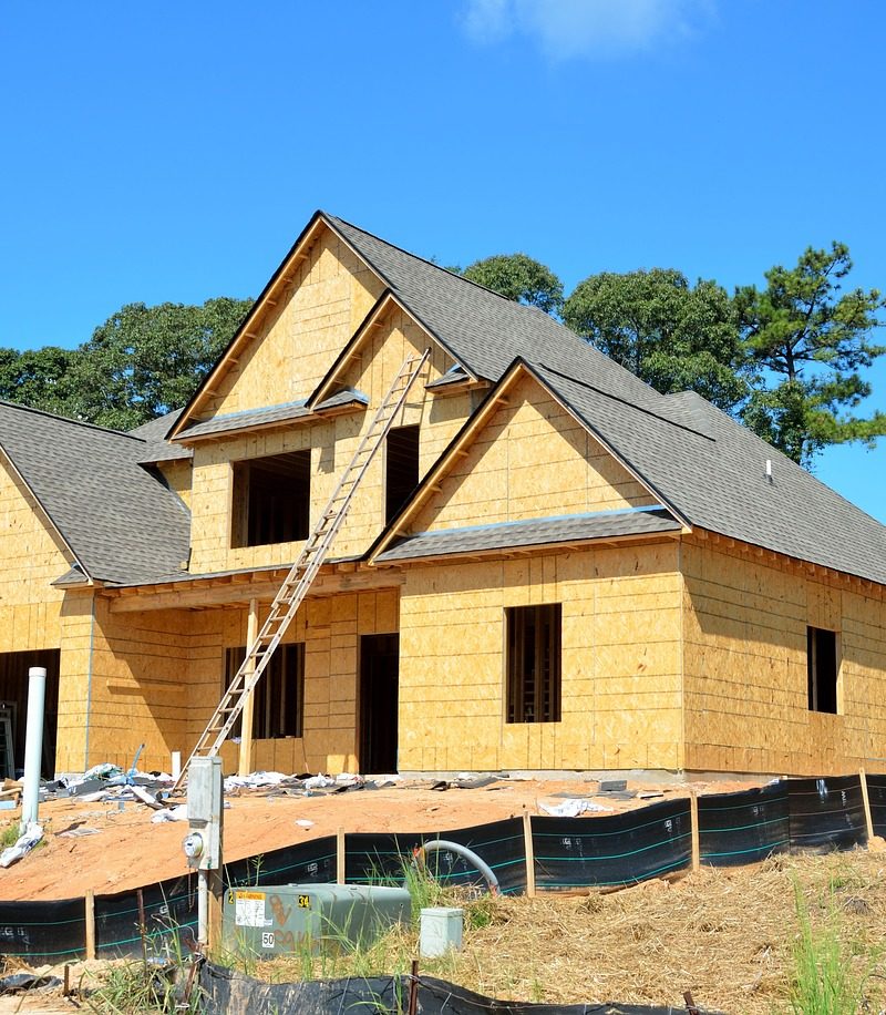 Zgodnie z aktualnymi regulaminami nowo tworzone domy muszą być oszczędnościowe.